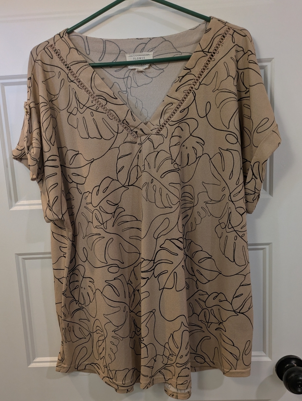 🔴 Flowy Beige Leaf-Print V-Neck Blouse by Flower